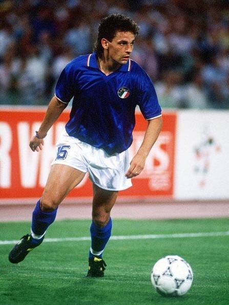 ITALY 1990 HOME