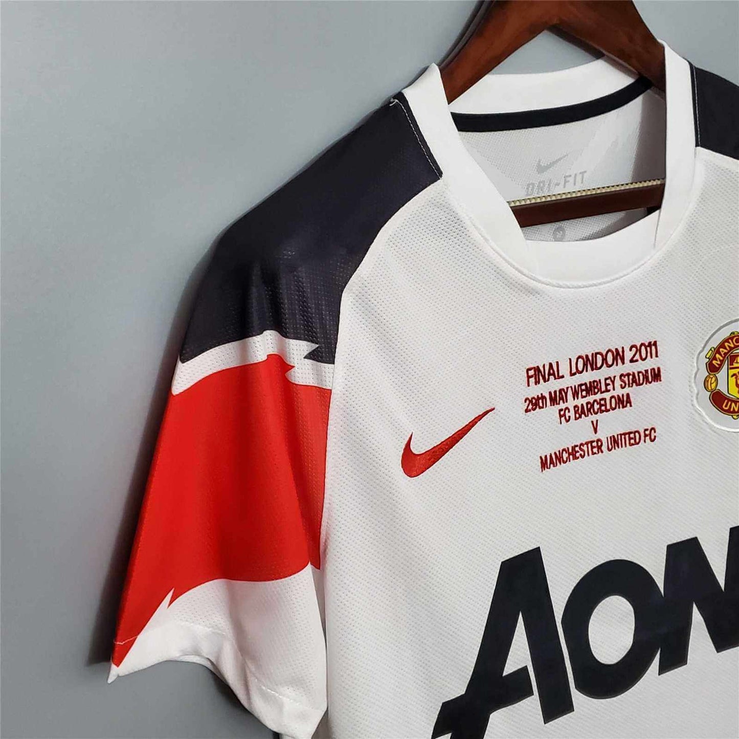 MAN UTD 2010/11 AWAY