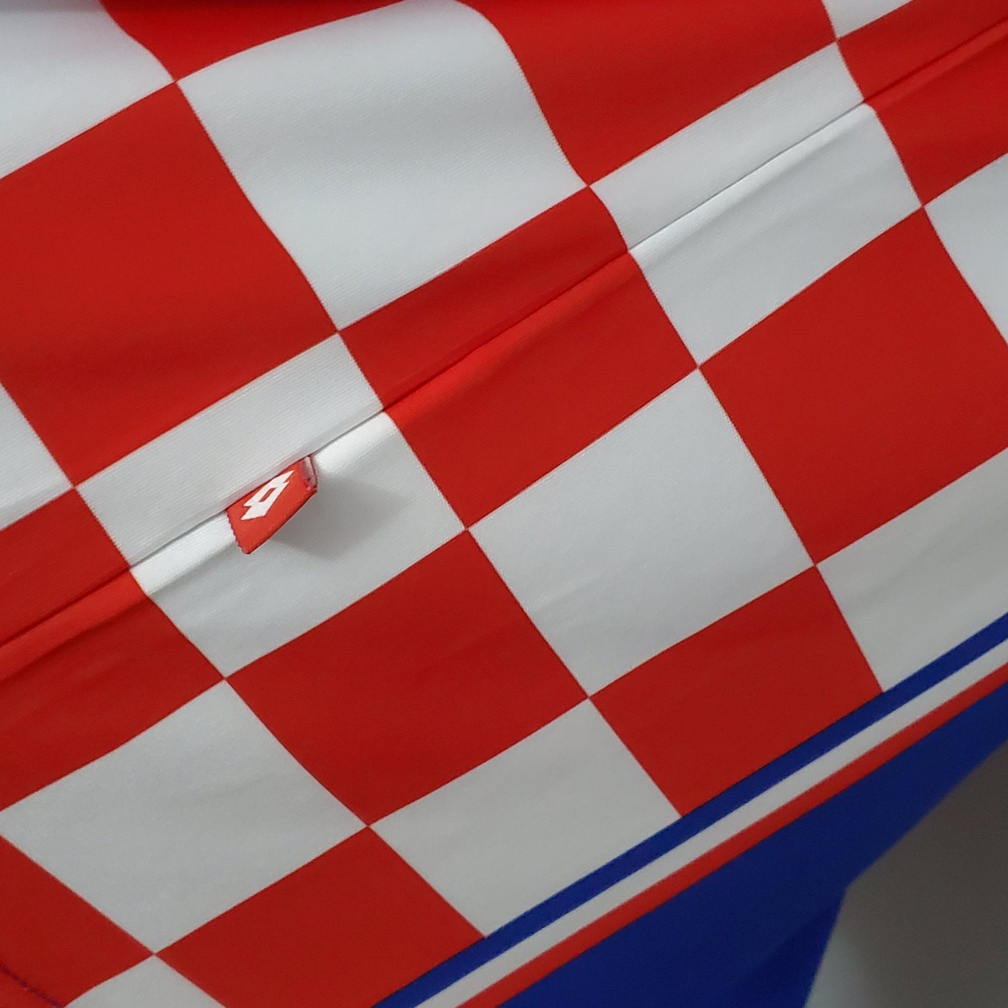 CROATIA 1998 AWAY