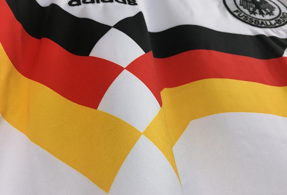 GERMANY 1990 HOME X MATTHÄUS