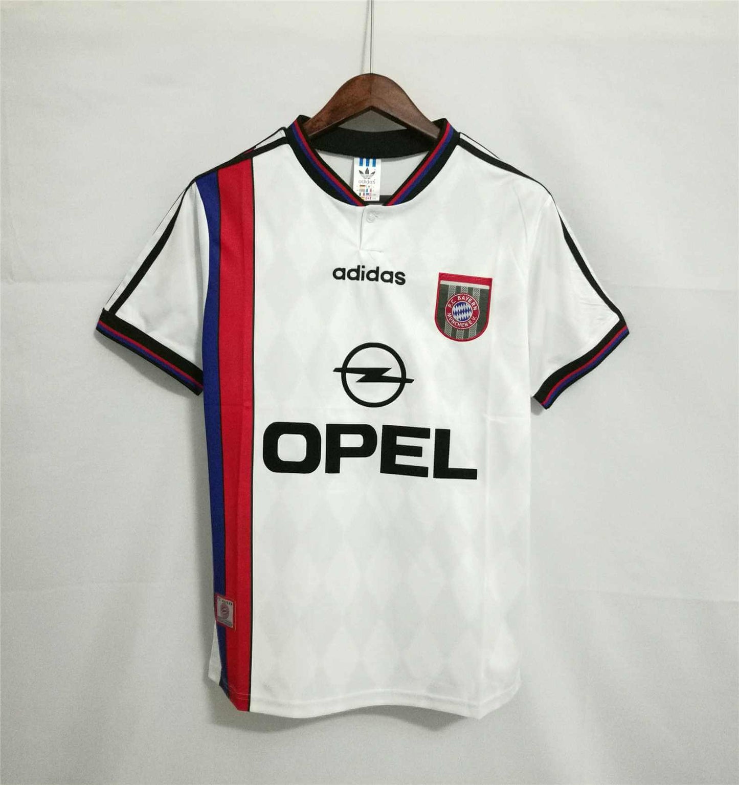 BAYERN MUNICH 1995/97 AWAY