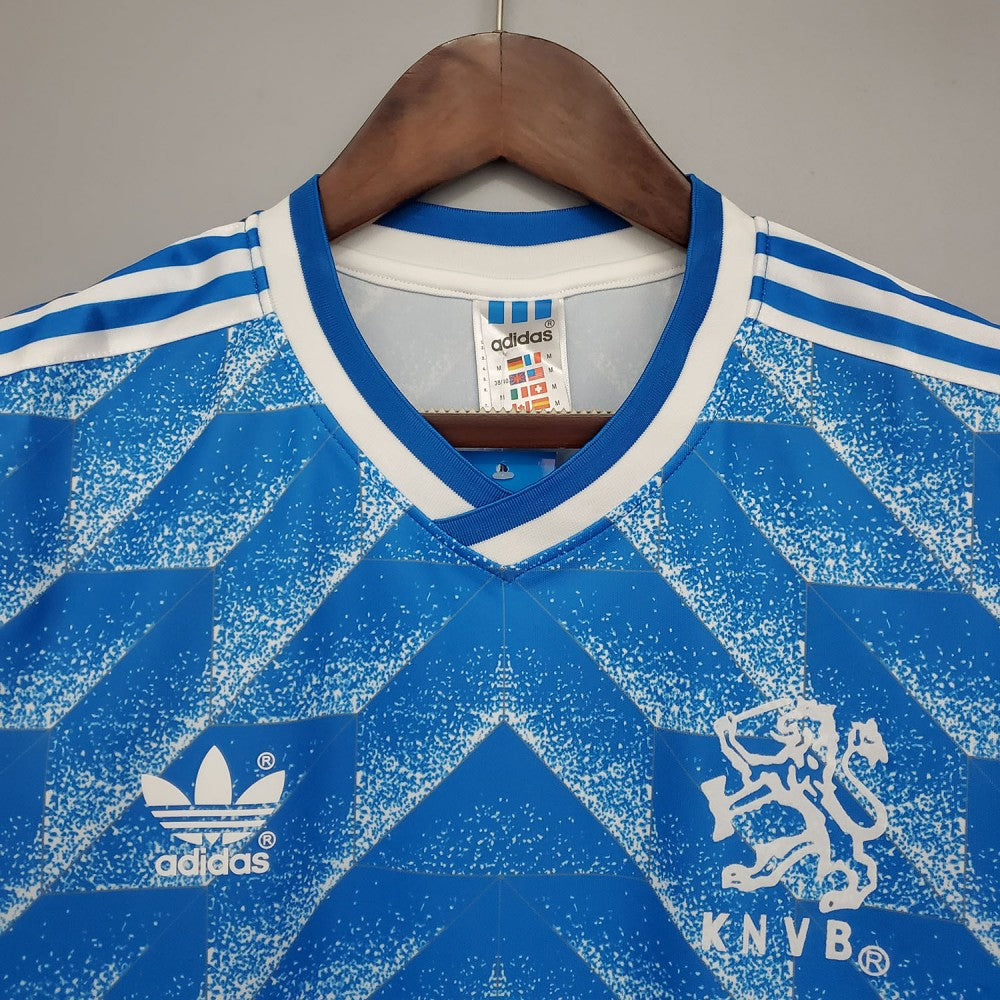 HOLLAND 1988 AWAY