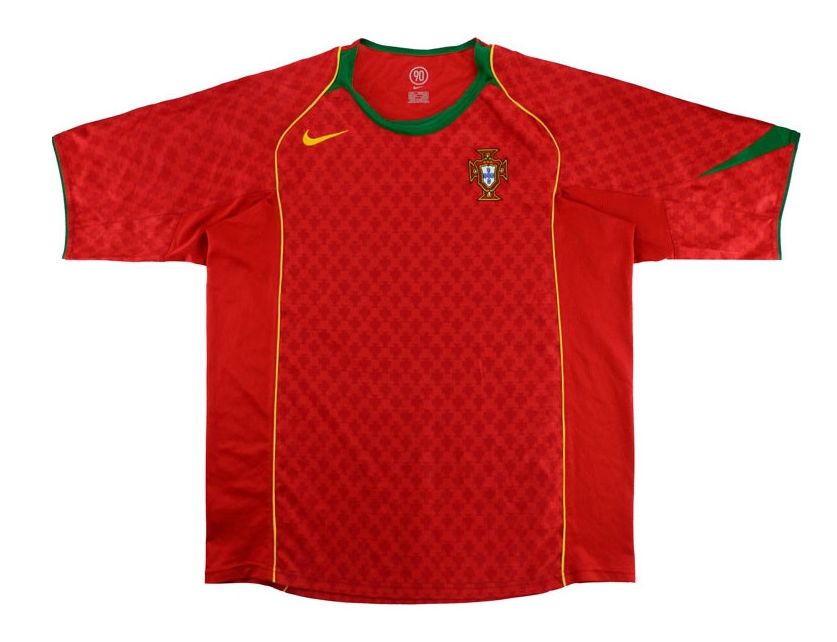 PORTUGAL 2004 HOME