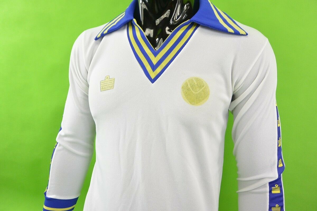 LEEDS UNITED - 1976/1977 HOME